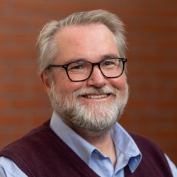 Professor Craig Simmons