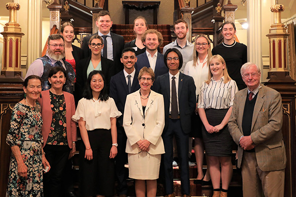 Forum 2019 Governor and Students